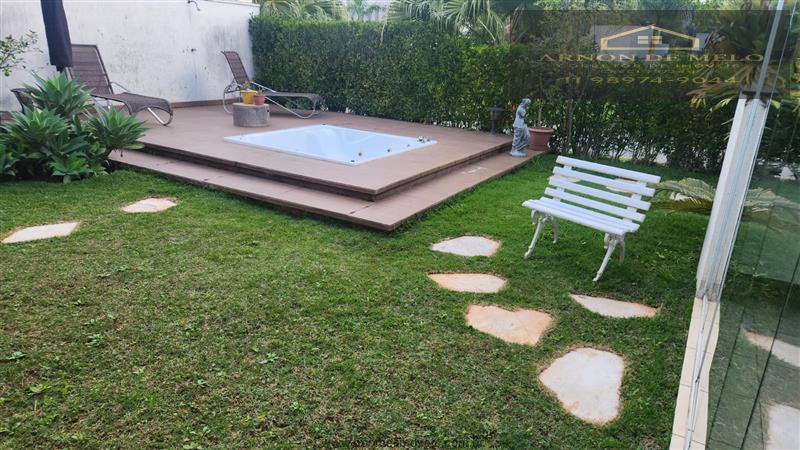 Casa à venda  no Condomínio Burle Marx - Santana de Parnaíba, SP. Imóveis