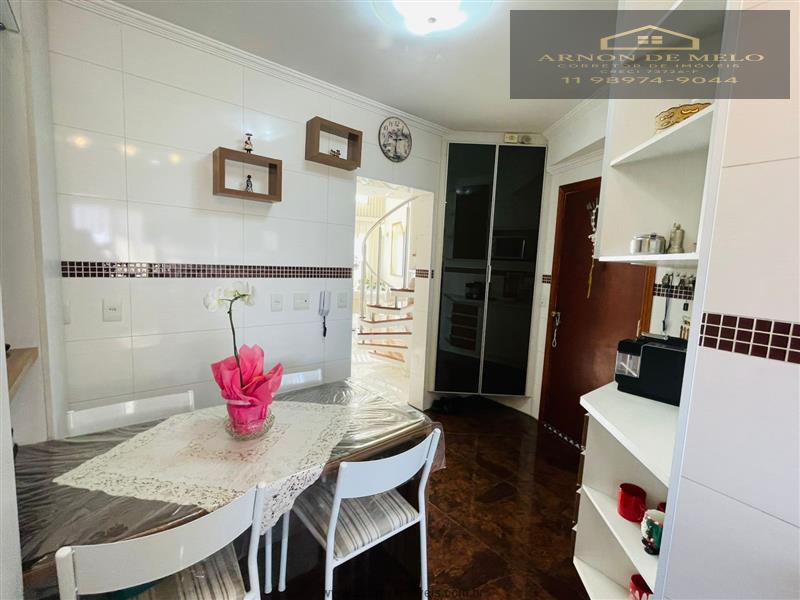 Cobertura com 3 Dormitórios à venda, 201 m² por R$ 2.250.000,00 Cobertura com 3 Dormitórios à venda, 201 m² por R$ 2.250.000,00