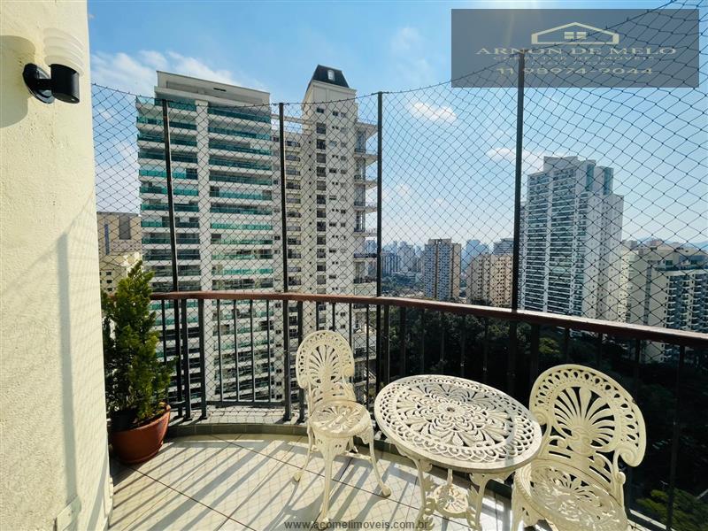 Cobertura à venda  no Alphaville - Barueri, SP. Imóveis