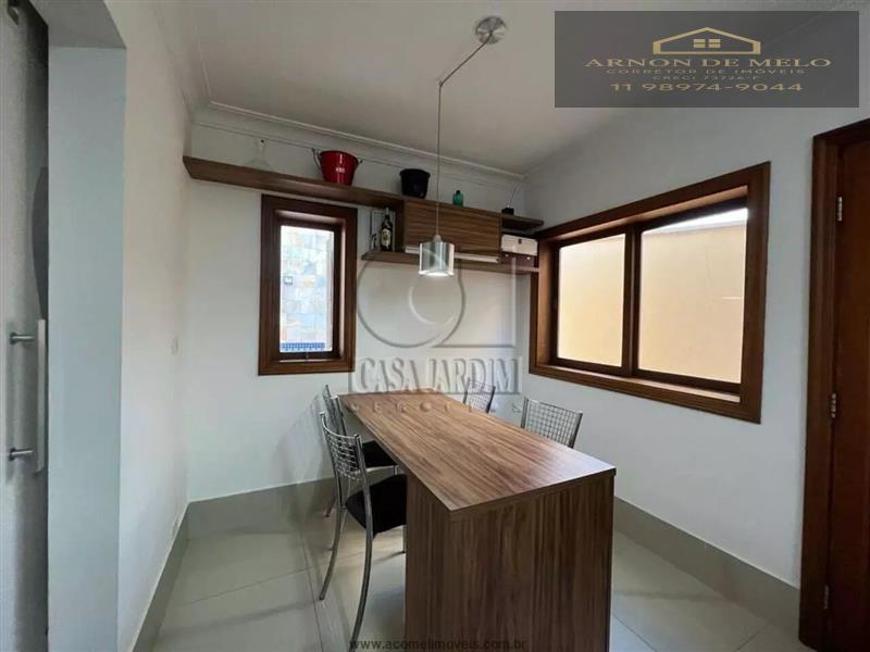 Casa com 4 Dormitórios à venda, 334 m² por R$ 2.300.000,00 Casa com 4 Dormitórios à venda, 334 m² por R$ 2.300.000,00