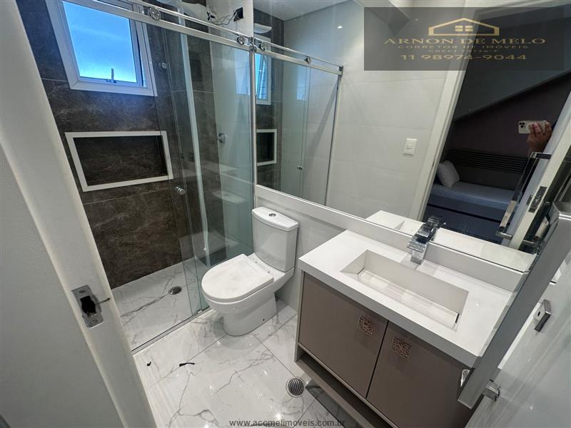 Apartamento com 2 Dormitórios à venda, 104 m² por R$ 970.000,00 Apartamento com 2 Dormitórios à venda, 104 m² por R$ 970.000,00