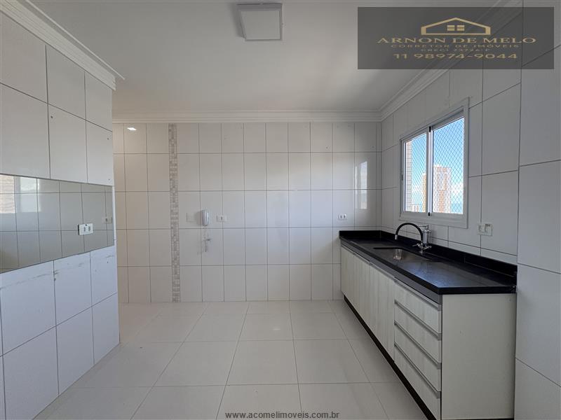 Apartamento com 3 Dormitórios à venda, 127 m² por R$ 1.100.000,00 Apartamento com 3 Dormitórios à venda, 127 m² por R$ 1.100.000,00
