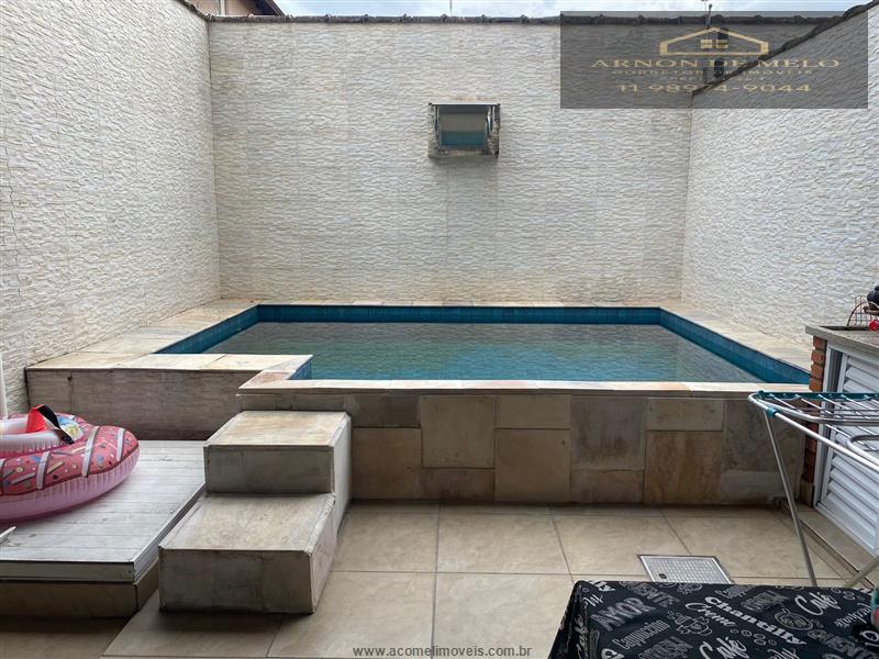 Casa à venda  no Guilhermina - Praia Grande, SP. Imóveis