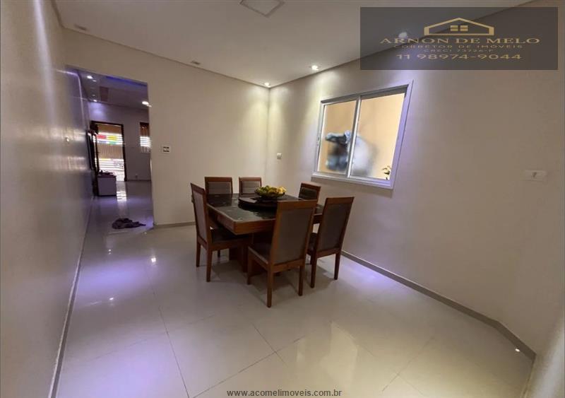 Casa com 3 Dormitórios à venda, 130 m² por R$ 848.000,00 Casa com 3 Dormitórios à venda, 130 m² por R$ 848.000,00