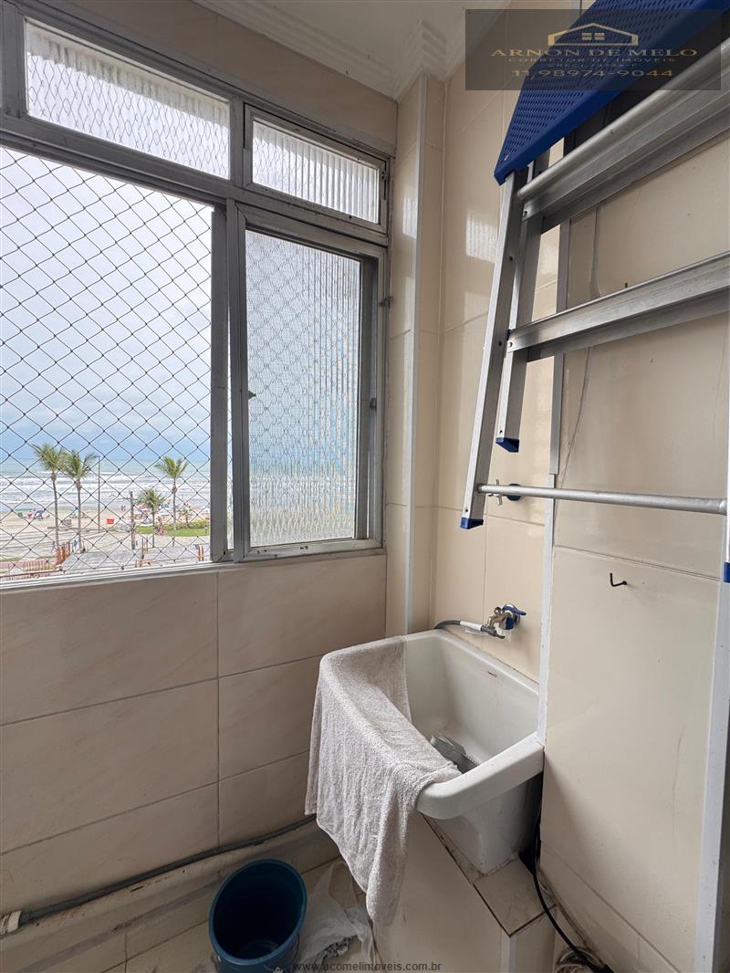 Apartamento à venda  no Vila Caiçara - Praia Grande, SP. Imóveis