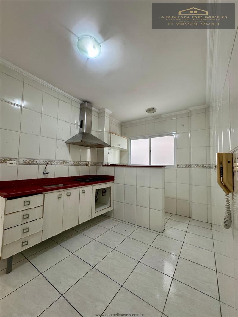 Apartamento com 2 Dormitórios à venda, 74 m² por R$ 465.000,00 Apartamento com 2 Dormitórios à venda, 74 m² por R$ 465.000,00