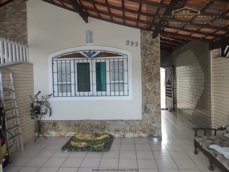 Casa à venda  no Jardim Imperador - Praia Grande, SP. Imóveis