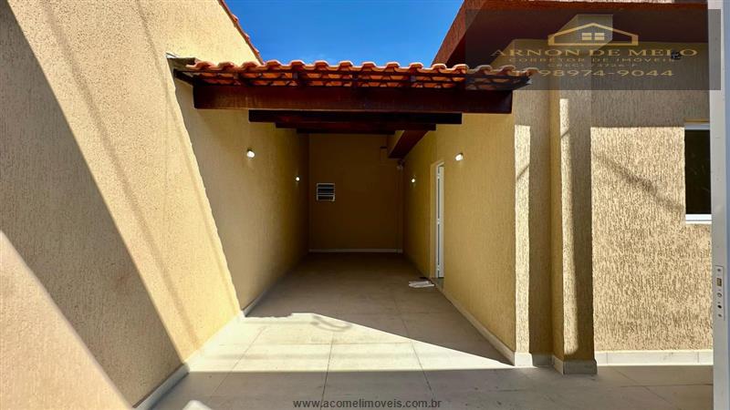 Casa com 2 Dormitórios à venda, 95 m² por R$ 680.000,00 Casa com 2 Dormitórios à venda, 95 m² por R$ 680.000,00