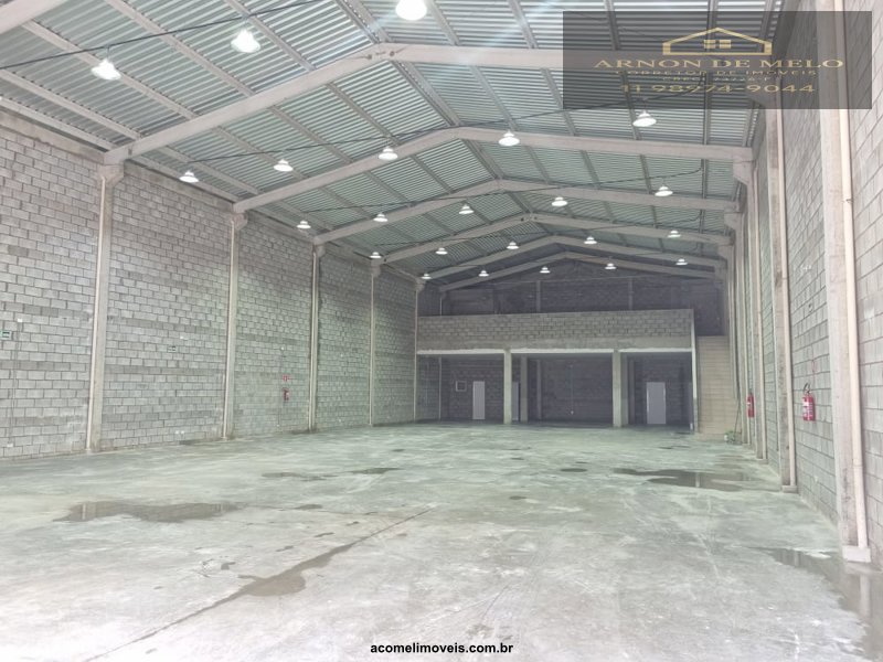 Depósito-Galpão, 745 m² - Foto 1