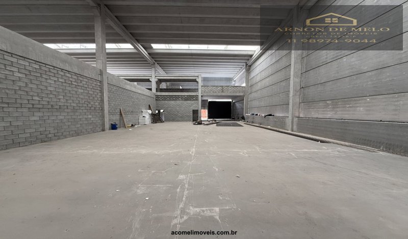 Galpões para locação em Cotia no bairro Jardim Passárgada