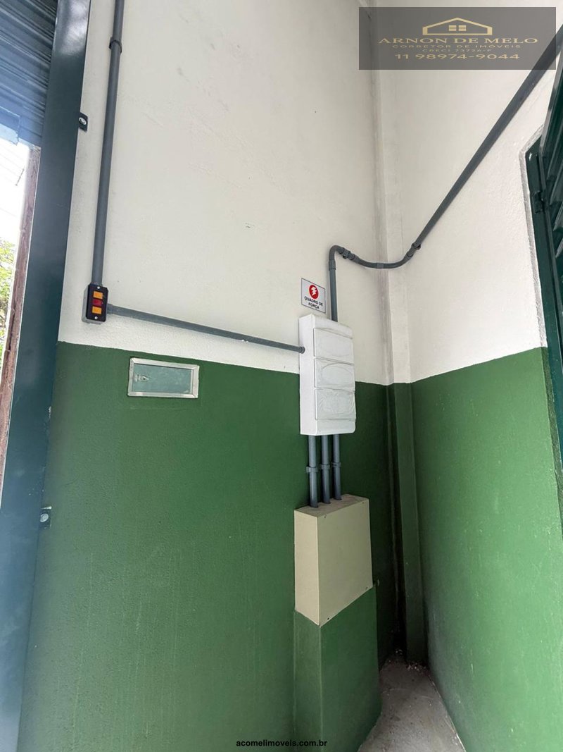 Depósito-Galpão, 130 m² - Foto 2