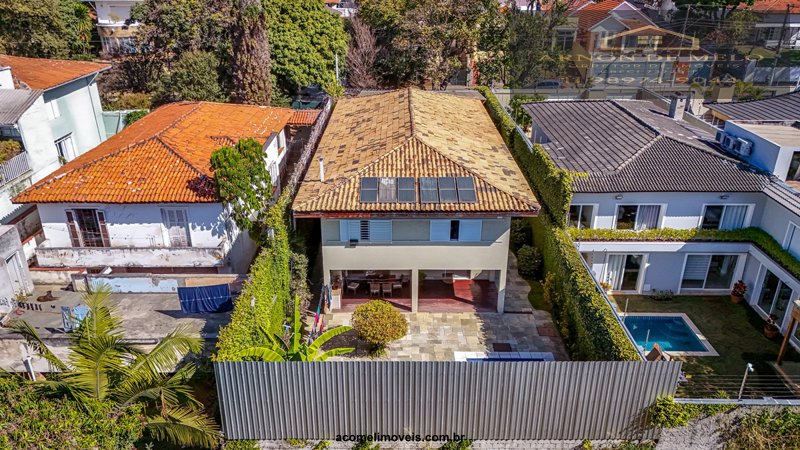 Casa, 6 quartos, 500 m² - Foto 1