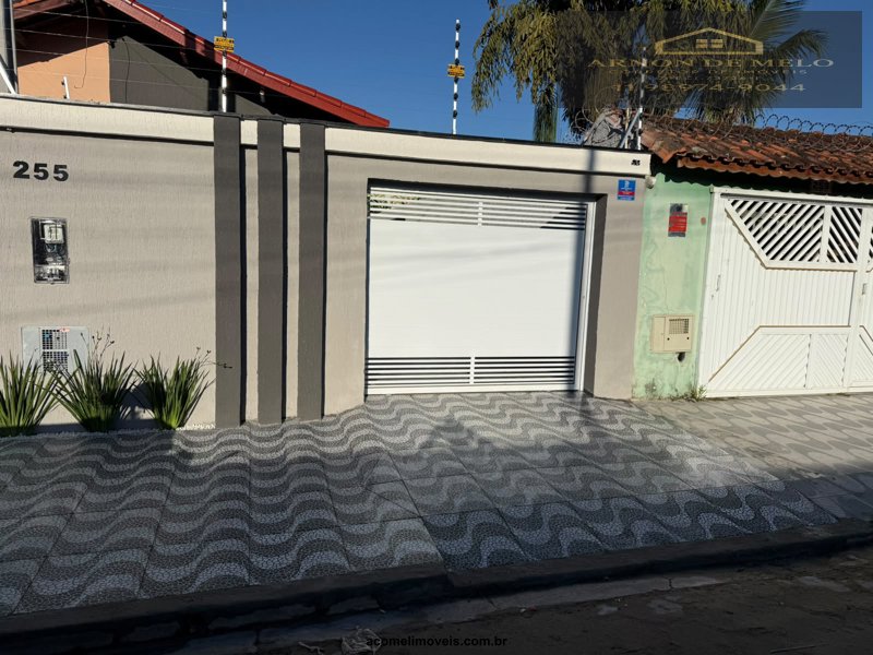 Casas no Litoral para venda em Mongagua no bairro Nossa Senhora de Fátima