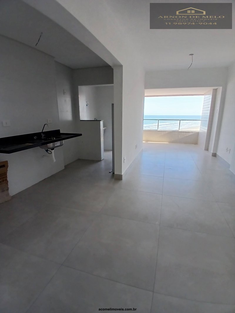Apartamentos no Litoral para venda em Praia Grande no bairro Jardim Imperador
