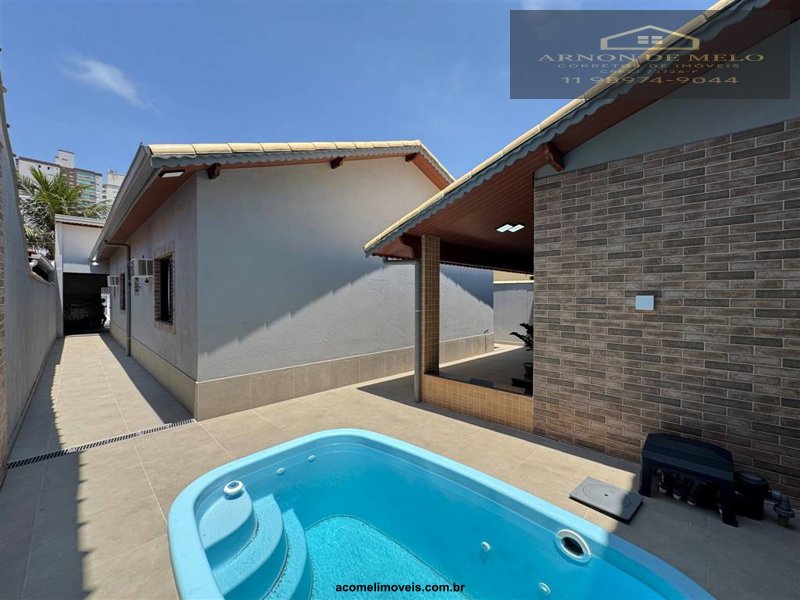 Casa, 3 quartos, 122 m² - Foto 1