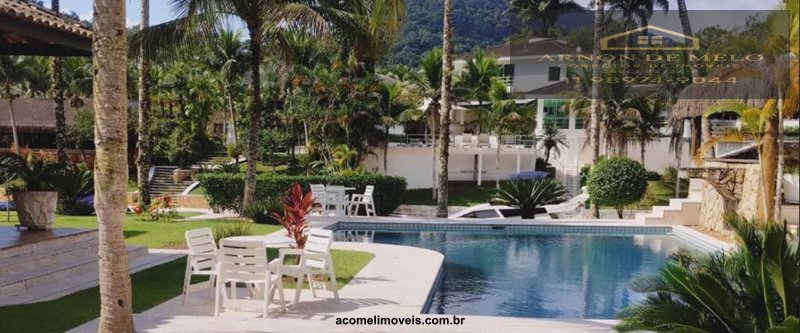 Casa, 4 quartos, 881 m² - Foto 1