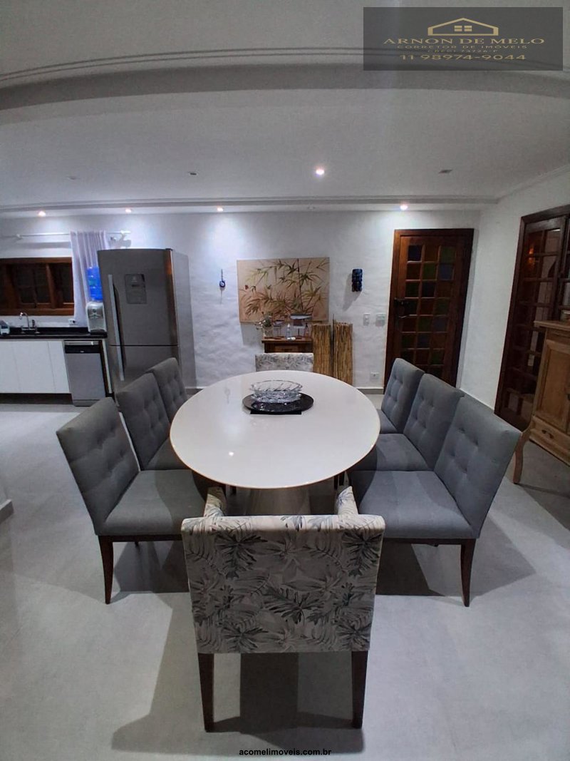 Casa, 4 quartos, 215 m² - Foto 6