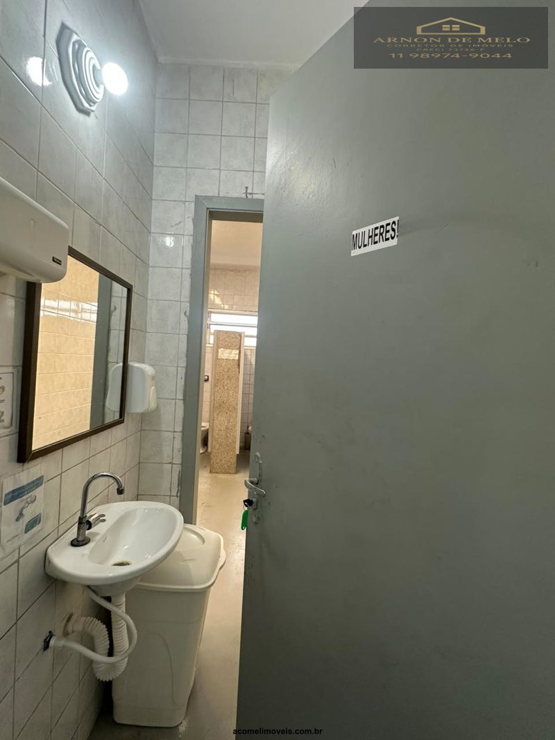 Depósito-Galpão, 750 m² - Foto 19