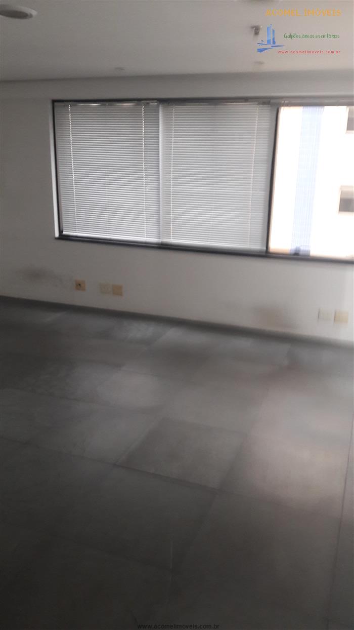 Prédio Inteiro para alugar, 200m² - Foto 8